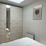 Cosy Quartier Gare Lafayette Avec Et Sauna Privatif アンジェ