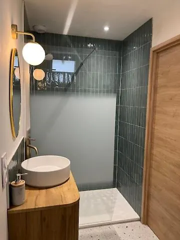 Cosy Quartier Gare Lafayette Avec Et Sauna Privatif *